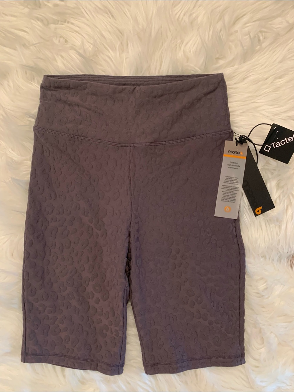 Mono B NWT Leopard Jacquard 3D Textured Bike Short Bermuda Small Purple / Gray
